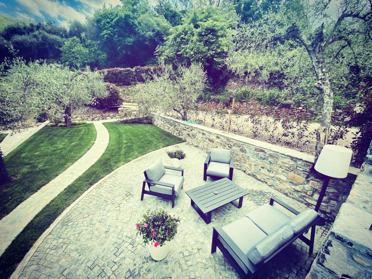 Casa Vacanze Gli Ulivi Borgomaro Exteriör bild