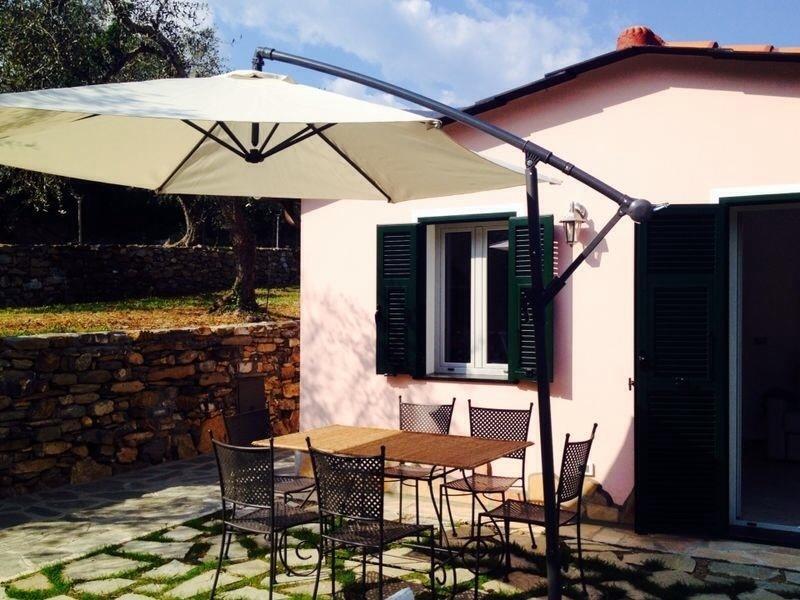 Casa Vacanze Gli Ulivi Borgomaro Rum bild